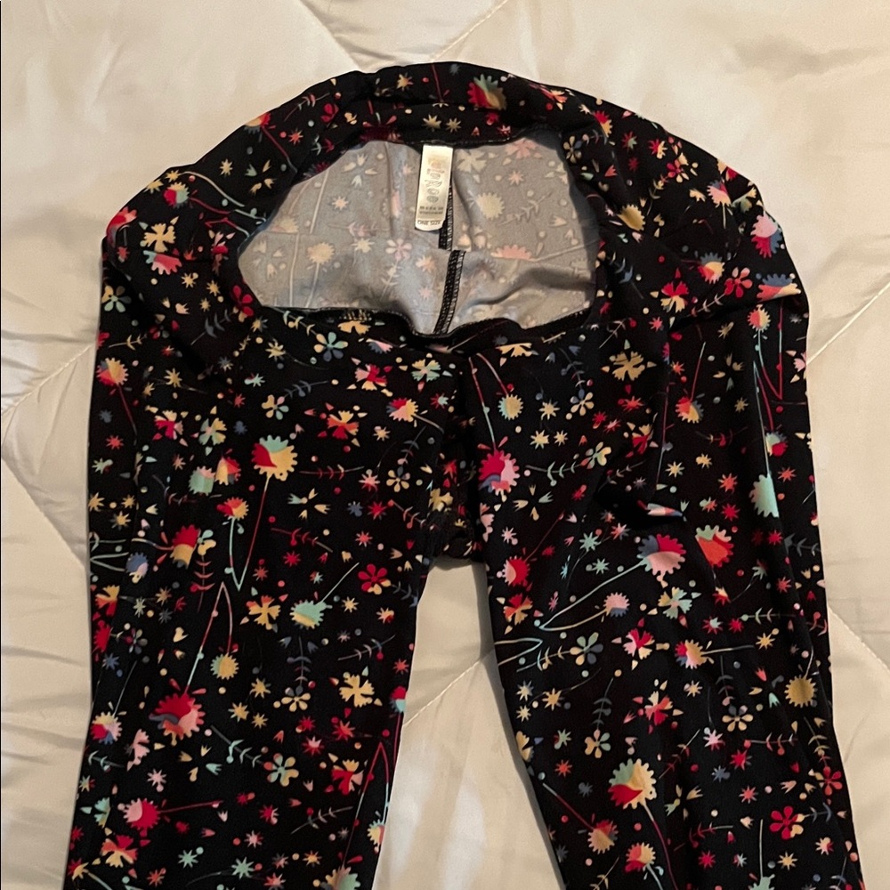 Floral Black  LulaRoe Leggings